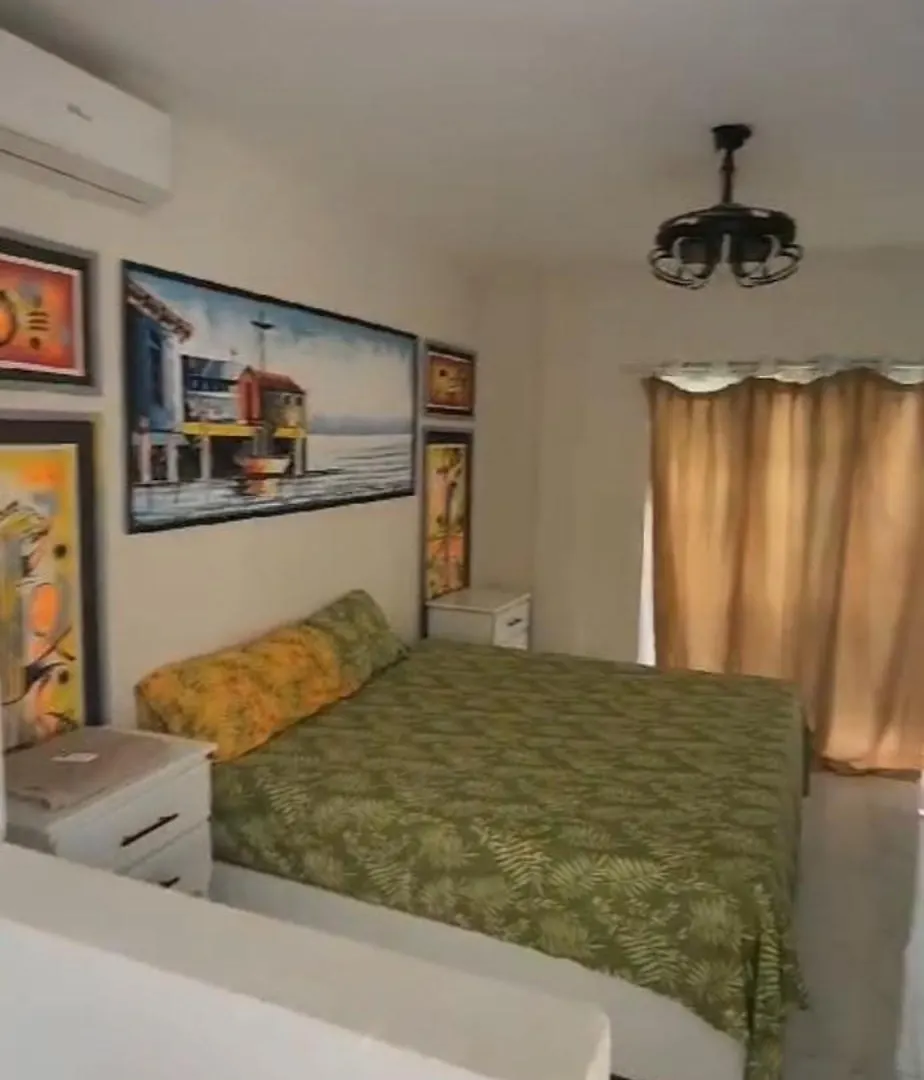 Villa Hoe Saul & Lucas location